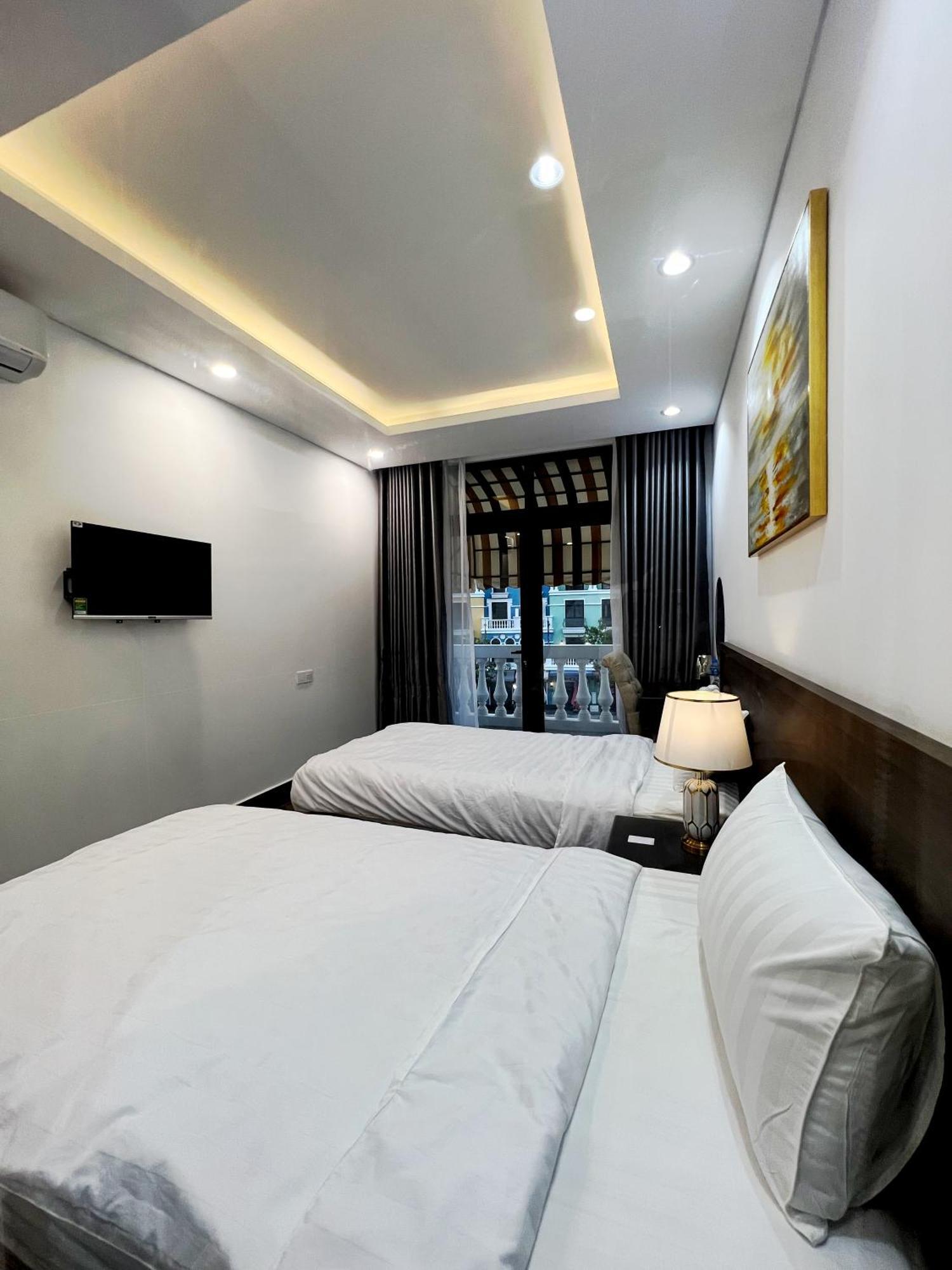 Legacy Hotel - Grand World Phú Quốc Exterior photo