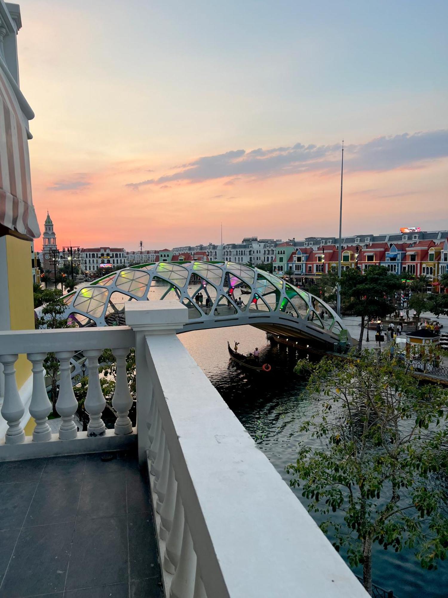 Legacy Hotel - Grand World Phú Quốc Exterior photo
