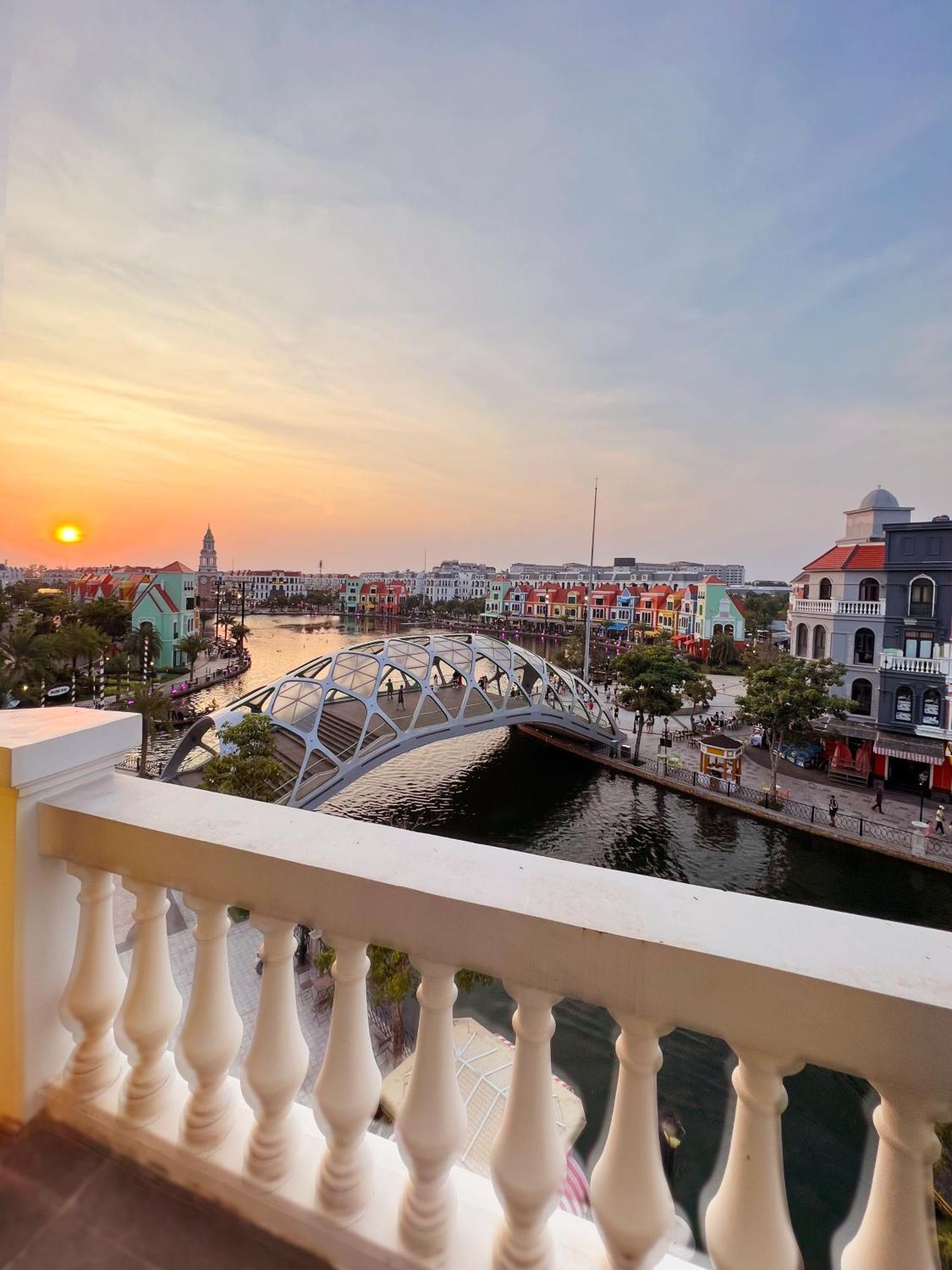 Legacy Hotel - Grand World Phú Quốc Exterior photo